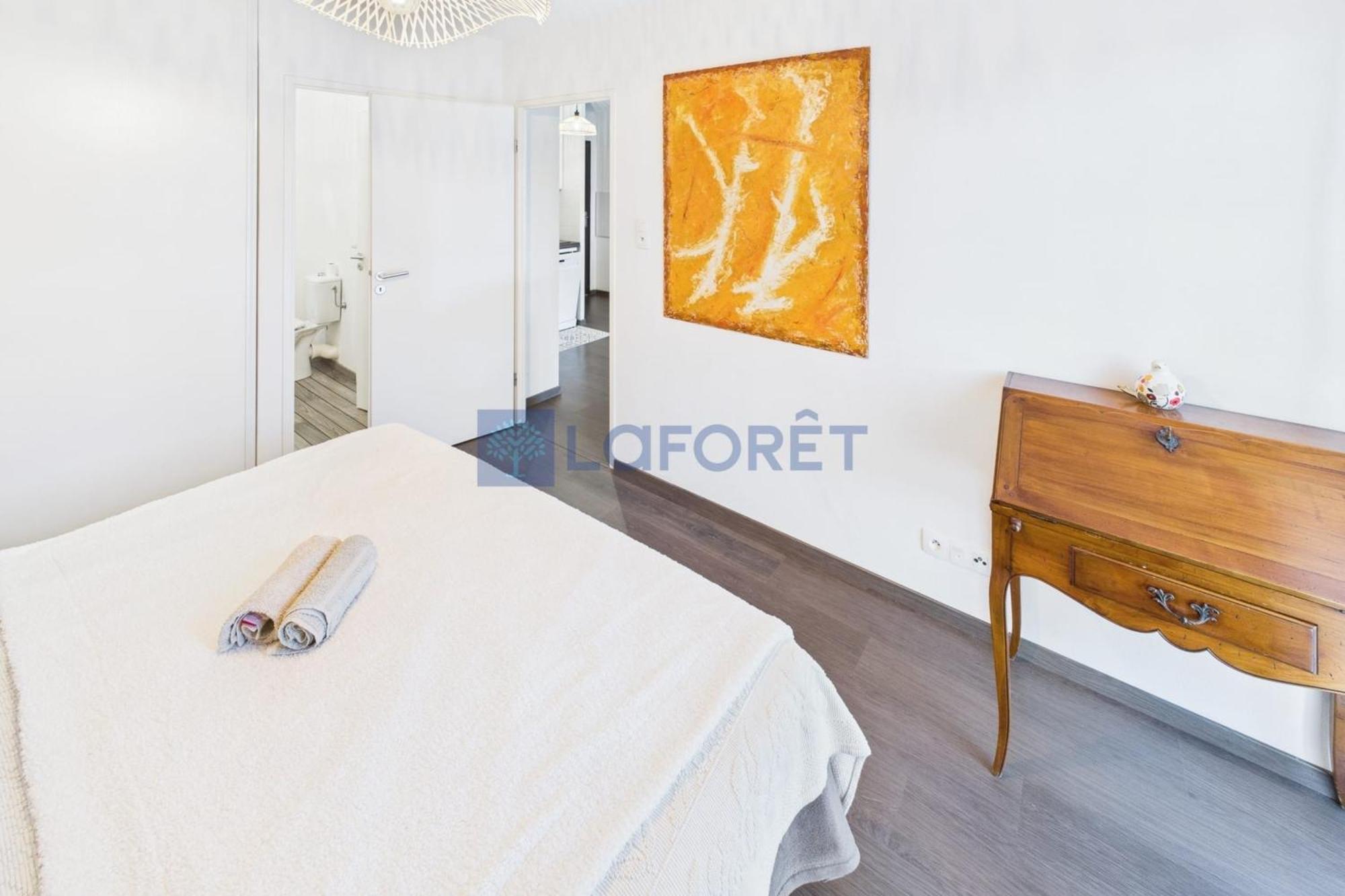 A Ajaccio T2 Climatise Avec Wifi Et Parking Appartement Ajaccio (Corsica)